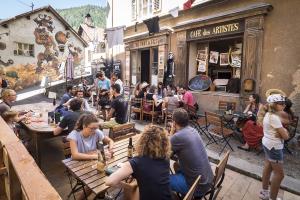 ©E. Perdu-Le Grand-Bornand Tourisme 2016_-Cafe-Artistes--002∏-Estelle-Perdu