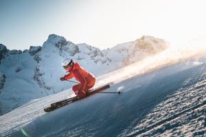 ©Clément-Hudry H20-3-ski alpin© C.Hudry-Le Grand-Bornand