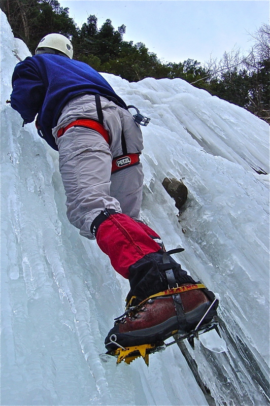 Cascade de glace avec les Guides du Champsaur-Valgaudemar